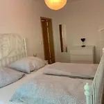 Moderne Fuer 5 Gaeste In דירה אוברוויזנטל