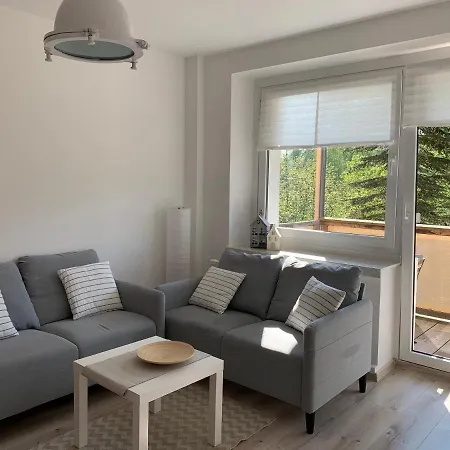 Apartmán Moderne Fuer 5 Gaeste In *