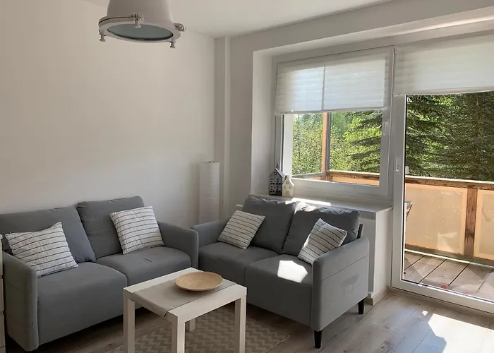 Apartment Moderne Fuer 5 Gaeste In *